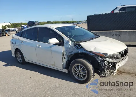 2018 Toyota Prius Prime from USA, damaged, VIN JTDKARFP3J3076830